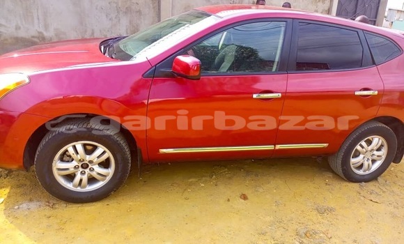 Sayi Na hannu Nissan Rogue Red Mota in Douala a Ƙasar Kamaru Sayi Na hannu Nissan Rogue Red Mota in Douala a Ƙasar Kamaru
