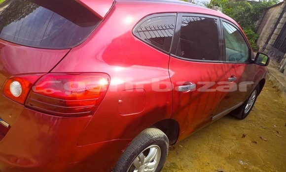Sayi Na hannu Nissan Rogue Red Mota in Douala a Ƙasar Kamaru Sayi Na hannu Nissan Rogue Red Mota in Douala a Ƙasar Kamaru