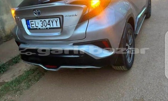 Acheter Neuf Voiture Toyota C-HR Gris à Yaoundé, Central Cameroon Acheter Neuf Voiture Toyota C-HR Gris à Yaoundé, Central Cameroon