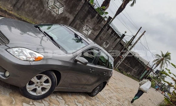 Buy Used Toyota Matrix Other Car in Douala in Littoral Cameroon Buy Used Toyota Matrix Other Car in Douala in Littoral Cameroon