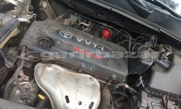 Buy Used Toyota Vitz Silver Car in Douala in Littoral Cameroon Buy Used Toyota Vitz Silver Car in Douala in Littoral Cameroon