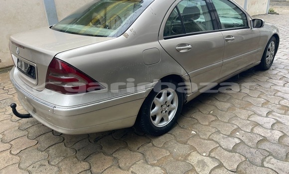 Buy Used Mercedes‒Benz C-klasse Other Car in Douala in Littoral Cameroon Buy Used Mercedes‒Benz C-klasse Other Car in Douala in Littoral Cameroon