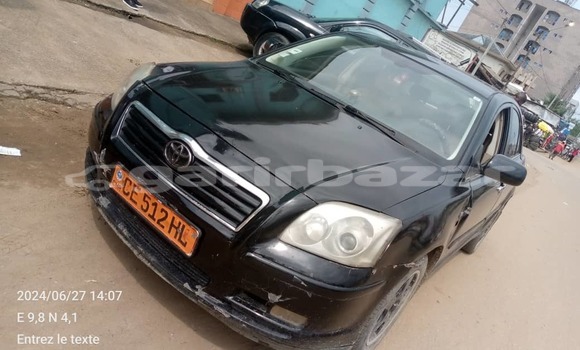 Buy Used Toyota Avensis Black Car in Douala in Littoral Cameroon