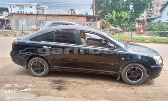 Buy Used Toyota Avensis Black Car in Douala in Littoral Cameroon Buy Used Toyota Avensis Black Car in Douala in Littoral Cameroon