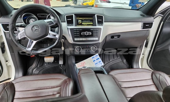 Acheter Occasion Voiture Mercedes Viano Blanc à Douala, Littoral Cameroon Acheter Occasion Voiture Mercedes Viano Blanc à Douala, Littoral Cameroon