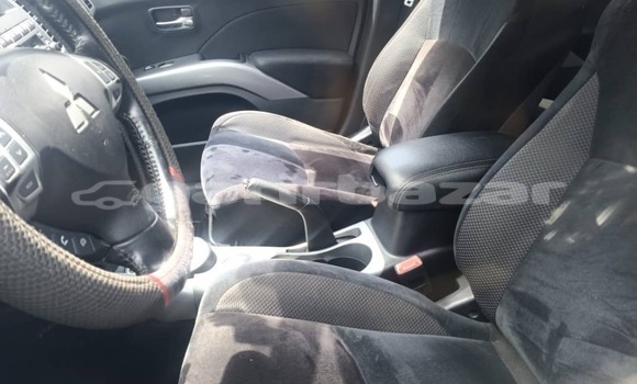 Buy New Mitsubishi Outlander White Car in Douala in Littoral Cameroon Buy New Mitsubishi Outlander White Car in Douala in Littoral Cameroon