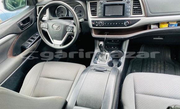 Acheter Occasion Voiture Toyota Highlander Noir à Douala, Littoral Cameroon Acheter Occasion Voiture Toyota Highlander Noir à Douala, Littoral Cameroon