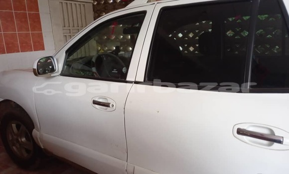 Acheter Occasion Voiture Hyundai Santa Fe Blanc à Douala, Littoral Cameroon Acheter Occasion Voiture Hyundai Santa Fe Blanc à Douala, Littoral Cameroon