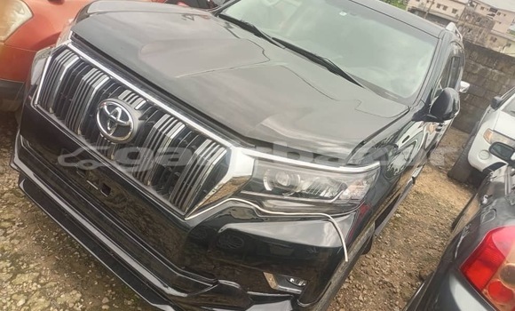 Acheter Occasion Voiture Toyota Prado Noir à Douala, Littoral Cameroon Acheter Occasion Voiture Toyota Prado Noir à Douala, Littoral Cameroon