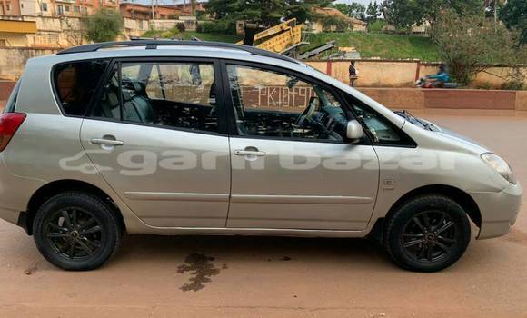 Sayi Na hannu Toyota Corolla Sauran Mota in Bafoussam a West Kamaru Sayi Na hannu Toyota Corolla Sauran Mota in Bafoussam a West Kamaru
