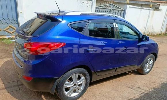 Sayi Na hannu Hyundai Tucson Blue Mota in Yaounde a Babban Kamaru