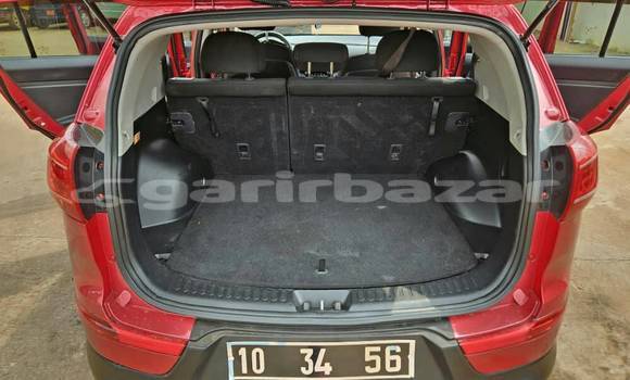 Sayi Na hannu Kia Sportage Red Mota in Bafia a Babban Kamaru Sayi Na hannu Kia Sportage Red Mota in Bafia a Babban Kamaru