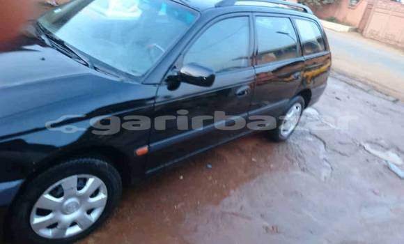Acheter Occasion Voiture Toyota Avensis Noir à Yaoundé, Central Cameroon Acheter Occasion Voiture Toyota Avensis Noir à Yaoundé, Central Cameroon