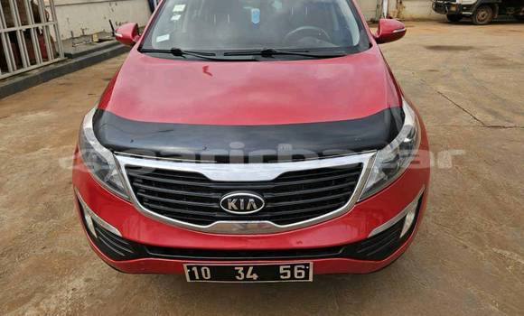 Acheter Occasion Voiture Kia Sportage Rouge à Bafia, Central Cameroon