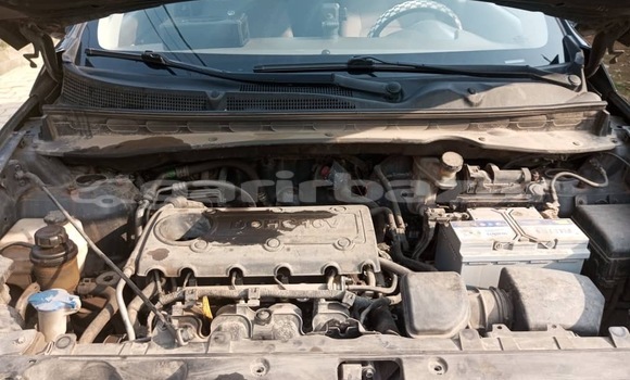 Sayi Na hannu Kia Sportage Black Mota in Douala a Ƙasar Kamaru Sayi Na hannu Kia Sportage Black Mota in Douala a Ƙasar Kamaru