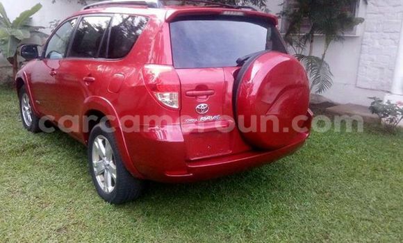 Acheter Occasion Voiture Toyota RAV4 Rouge à Tibati au Adamawa Acheter Occasion Voiture Toyota RAV4 Rouge à Tibati au Adamawa