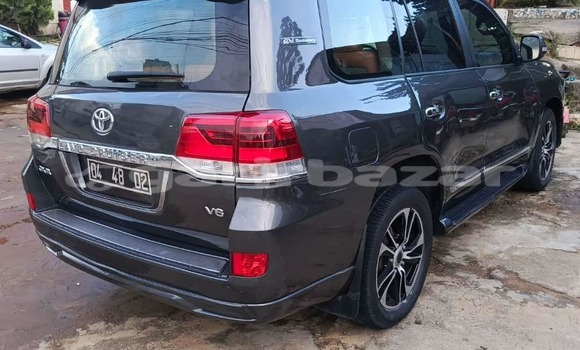 Buy Used Toyota Land Cruiser Other Car in Bafia in Central Cameroon Buy Used Toyota Land Cruiser Other Car in Bafia in Central Cameroon
