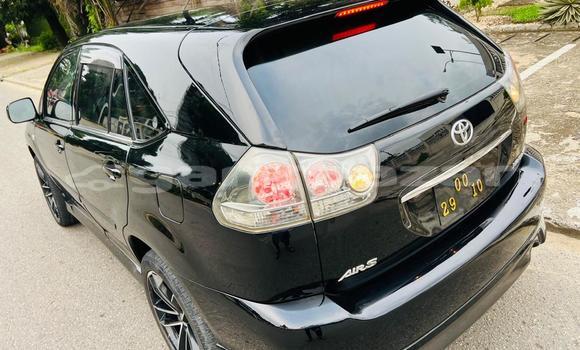 Sayi Imported Lexus RX 300 Black Mota in Douala a Ƙasar Kamaru Sayi Imported Lexus RX 300 Black Mota in Douala a Ƙasar Kamaru