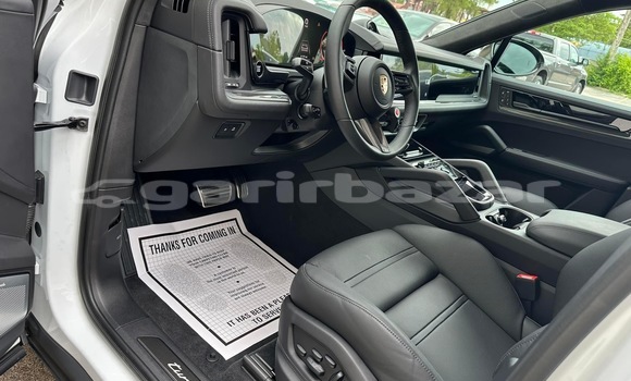 Buy New Porsche Cayenne White Car in Douala in Littoral Cameroon Buy New Porsche Cayenne White Car in Douala in Littoral Cameroon