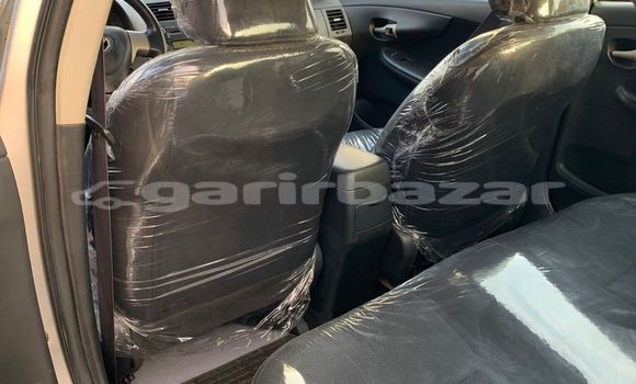 Acheter Import Voiture Toyota Corolla Gris à Douala, Littoral Cameroon Acheter Import Voiture Toyota Corolla Gris à Douala, Littoral Cameroon