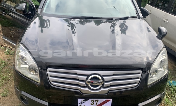 Buy Import Nissan Dualis Black Car in Douala in Littoral Cameroon