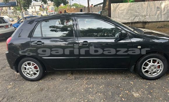 Sayi Na hannu Toyota Corolla Black Mota in Douala a Ƙasar Kamaru Sayi Na hannu Toyota Corolla Black Mota in Douala a Ƙasar Kamaru
