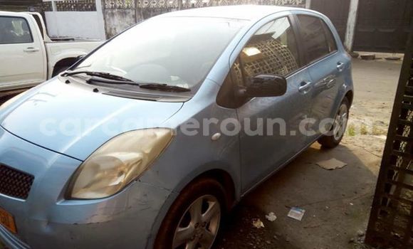 Sayi Na hannu Toyota Yaris Azurfa Mota in Tibati a Adamawa