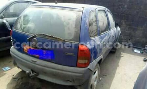 Acheter Occasion Voiture Opel Corsa Bleu à Tibati, Adamawa