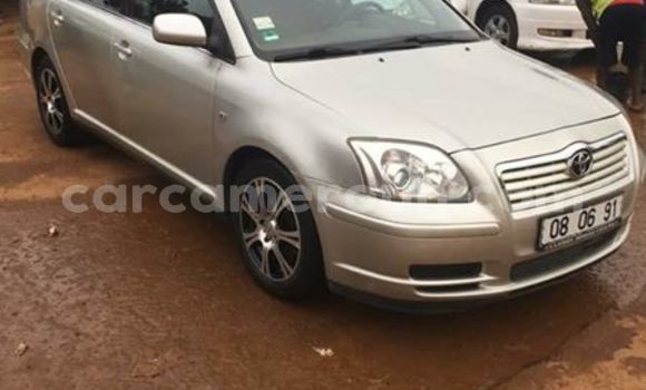 Sayi Na hannu Toyota Avensis Azurfa Mota in Tibati a Adamawa