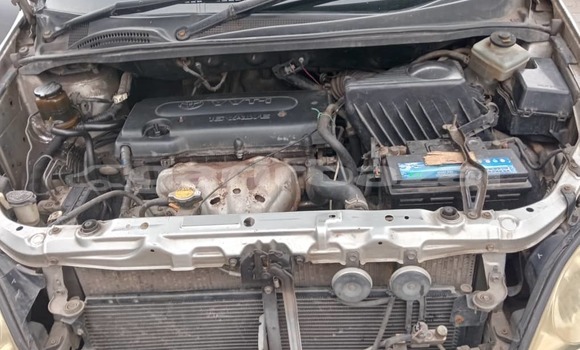 Buy Used Toyota Avensis Verso Silver Car in Douala in Littoral Cameroon Buy Used Toyota Avensis Verso Silver Car in Douala in Littoral Cameroon