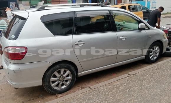 Buy Used Toyota Avensis Verso Silver Car in Douala in Littoral Cameroon Buy Used Toyota Avensis Verso Silver Car in Douala in Littoral Cameroon