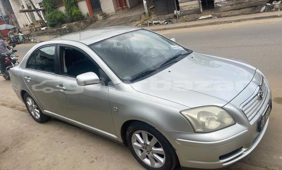 Acheter Occasion Voiture Toyota Avensis Beige à Douala, Littoral Cameroon Acheter Occasion Voiture Toyota Avensis Beige à Douala, Littoral Cameroon