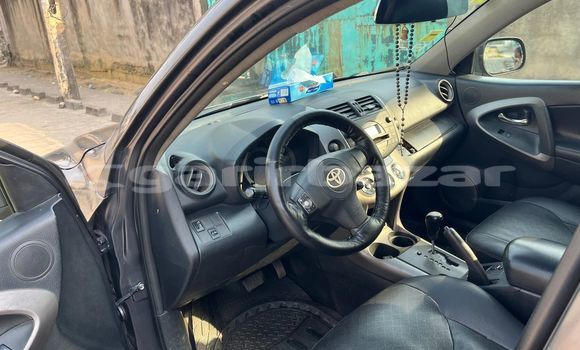 Acheter Occasion Voiture Toyota RAV4 Noir à Douala, Littoral Cameroon Acheter Occasion Voiture Toyota RAV4 Noir à Douala, Littoral Cameroon