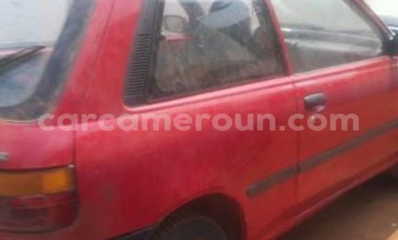 Acheter Occasion Voiture Toyota Starlet Rouge à Tibati au Adamawa Acheter Occasion Voiture Toyota Starlet Rouge à Tibati au Adamawa