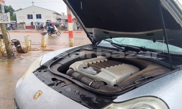 Buy Used Porsche Cayenne Other Car in Douala in Littoral Cameroon Buy Used Porsche Cayenne Other Car in Douala in Littoral Cameroon