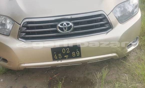 Buy Import Toyota Highlander Other Car in Douala in Littoral Cameroon Buy Import Toyota Highlander Other Car in Douala in Littoral Cameroon
