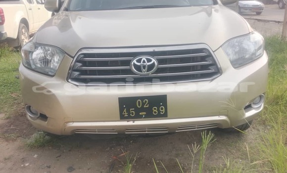 Buy Import Toyota Highlander Other Car in Douala in Littoral Cameroon Buy Import Toyota Highlander Other Car in Douala in Littoral Cameroon