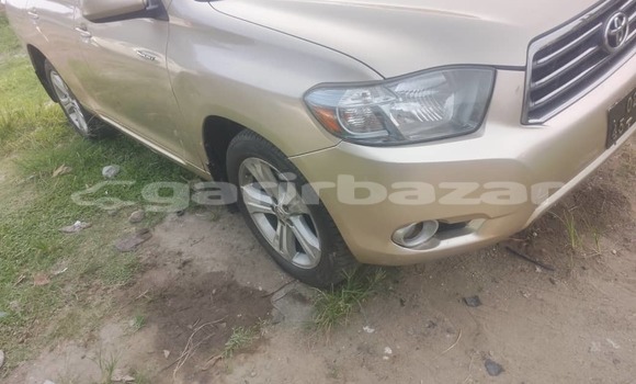 Buy Import Toyota Highlander Other Car in Douala in Littoral Cameroon Buy Import Toyota Highlander Other Car in Douala in Littoral Cameroon