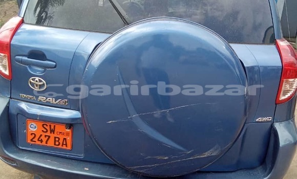 Acheter Occasion Voiture Toyota RAV4 Bleu à Douala, Littoral Cameroon Acheter Occasion Voiture Toyota RAV4 Bleu à Douala, Littoral Cameroon
