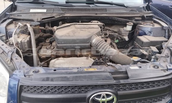 Sayi Na hannu Toyota RAV4 Sauran Mota in Douala a Ƙasar Kamaru Sayi Na hannu Toyota RAV4 Sauran Mota in Douala a Ƙasar Kamaru