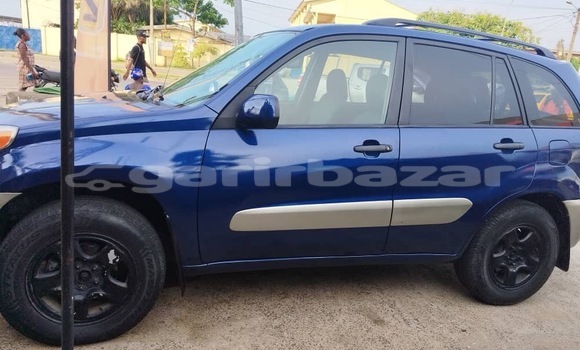 Sayi Na hannu Toyota RAV4 Sauran Mota in Douala a Ƙasar Kamaru Sayi Na hannu Toyota RAV4 Sauran Mota in Douala a Ƙasar Kamaru