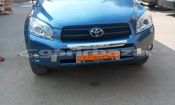 Acheter Occasion Voiture Toyota RAV4 Bleu à Douala, Littoral Cameroon Acheter Occasion Voiture Toyota RAV4 Bleu à Douala, Littoral Cameroon