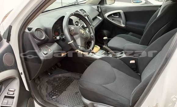 Acheter Occasion Voiture Toyota RAV4 Autre à Yaoundé, Central Cameroon Acheter Occasion Voiture Toyota RAV4 Autre à Yaoundé, Central Cameroon