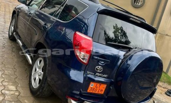 Acheter Occasion Voiture Toyota RAV4 Autre à Douala, Littoral Cameroon Acheter Occasion Voiture Toyota RAV4 Autre à Douala, Littoral Cameroon