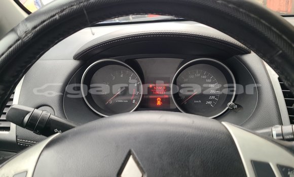 Buy Used Mitsubishi Outlander Blue Car in Douala in Littoral Cameroon Buy Used Mitsubishi Outlander Blue Car in Douala in Littoral Cameroon