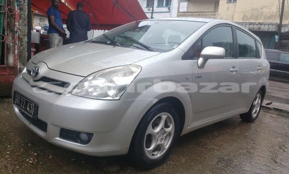 Acheter Import Voiture Toyota Corolla Gris à Douala, Littoral Cameroon Acheter Import Voiture Toyota Corolla Gris à Douala, Littoral Cameroon
