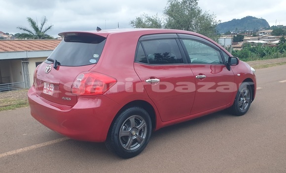 Acheter Occasion Voiture Toyota Auris Rouge à Yaoundé, Central Cameroon Acheter Occasion Voiture Toyota Auris Rouge à Yaoundé, Central Cameroon