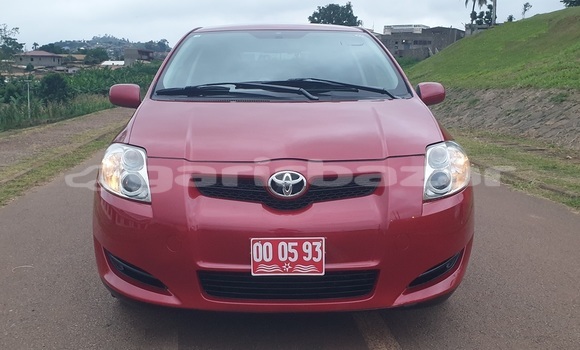 Acheter Occasion Voiture Toyota Auris Rouge à Yaoundé, Central Cameroon Acheter Occasion Voiture Toyota Auris Rouge à Yaoundé, Central Cameroon