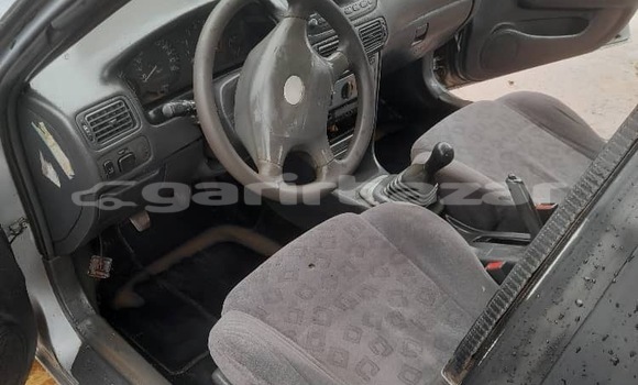 Acheter Occasion Voiture Toyota Corolla Gris à Douala, Littoral Cameroon Acheter Occasion Voiture Toyota Corolla Gris à Douala, Littoral Cameroon