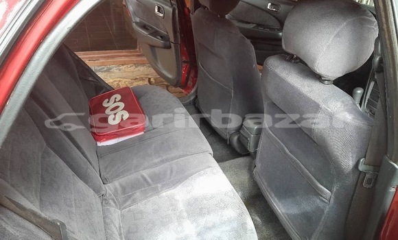 Acheter Occasion Voiture Toyota Corolla Rouge à Yaoundé, Central Cameroon Acheter Occasion Voiture Toyota Corolla Rouge à Yaoundé, Central Cameroon